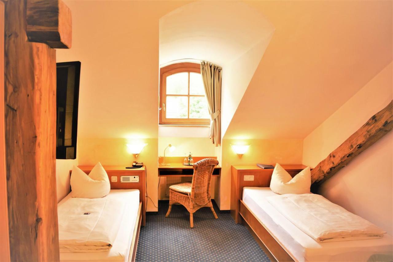 Hotel Zum Braeu คินดิง ภายนอก รูปภาพ