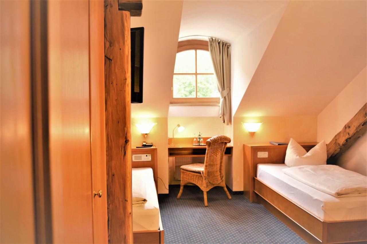 Hotel Zum Braeu คินดิง ภายนอก รูปภาพ