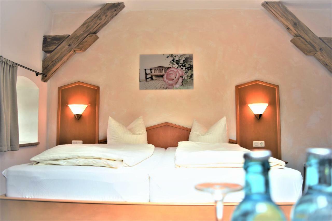Hotel Zum Braeu คินดิง ภายนอก รูปภาพ