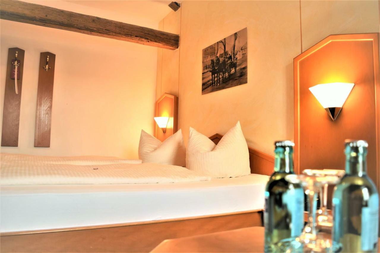 Hotel Zum Braeu คินดิง ภายนอก รูปภาพ